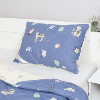 Подушка  детская  40х60 (см) "LEO" (леб пух,поплин) 